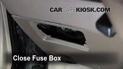 1999 camry fuse box location